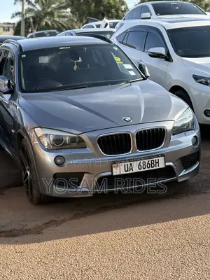 BMW X1 sDrive28i 4dr SUV (2.0L 4cyl Turbo 8A) 2014 Gray