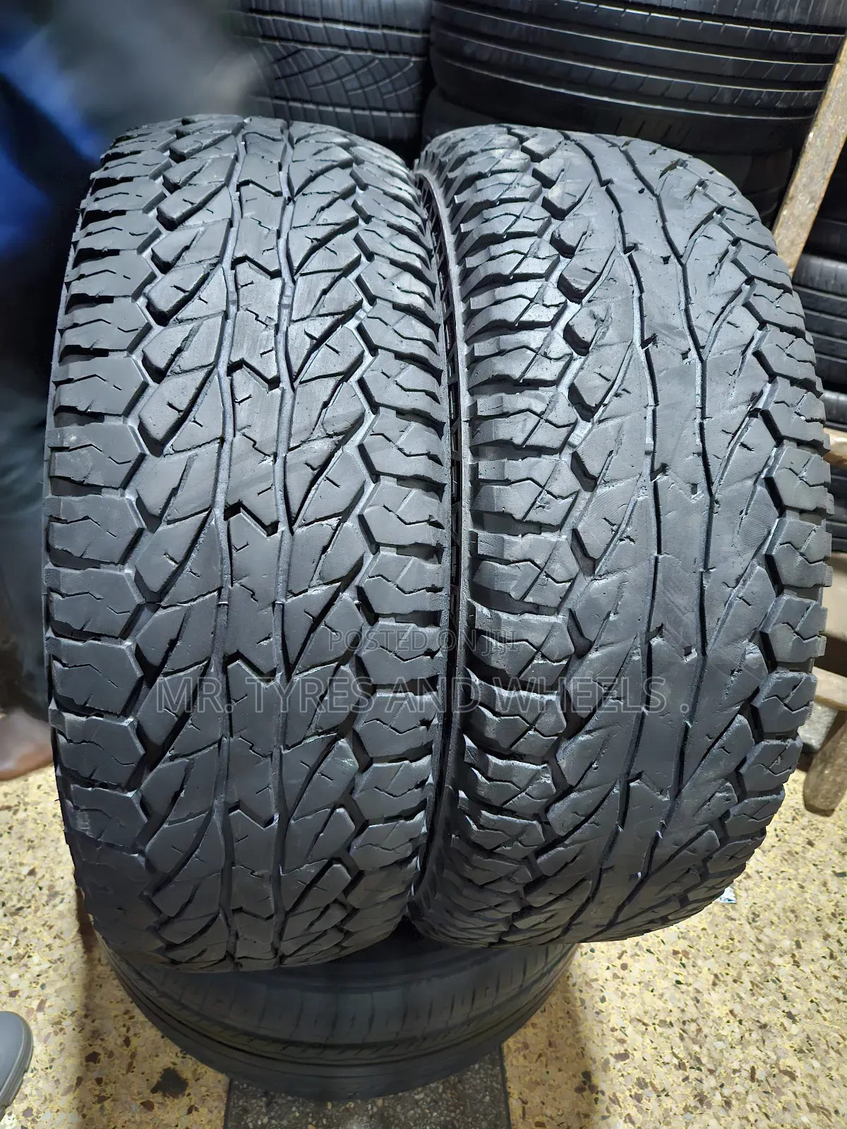 31 10 50 R15 Used Conforser the Right People With Gd Tires.