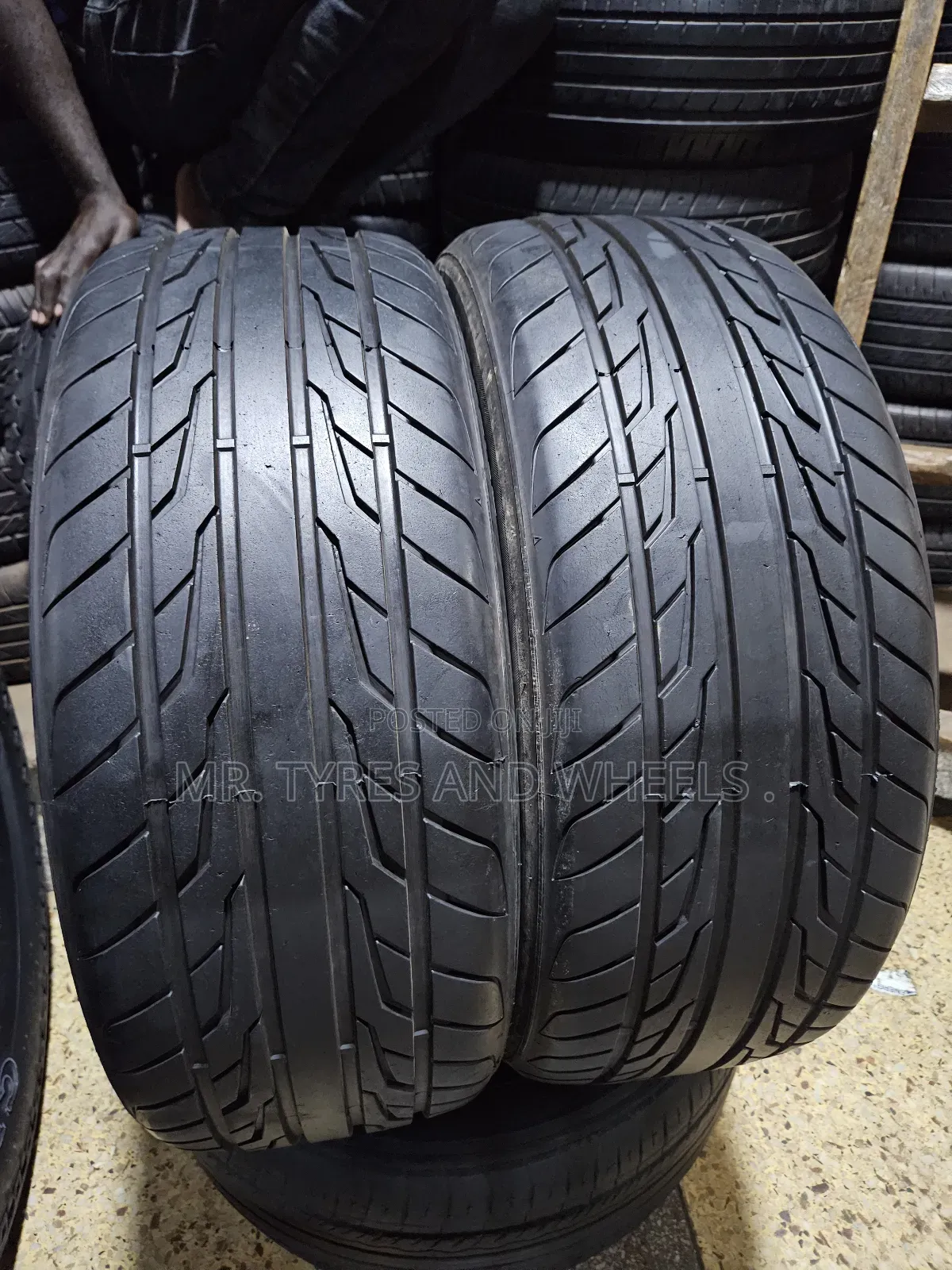 245 45 R20 Farroad Extra FRD 88 Used but Still Gd Tires.