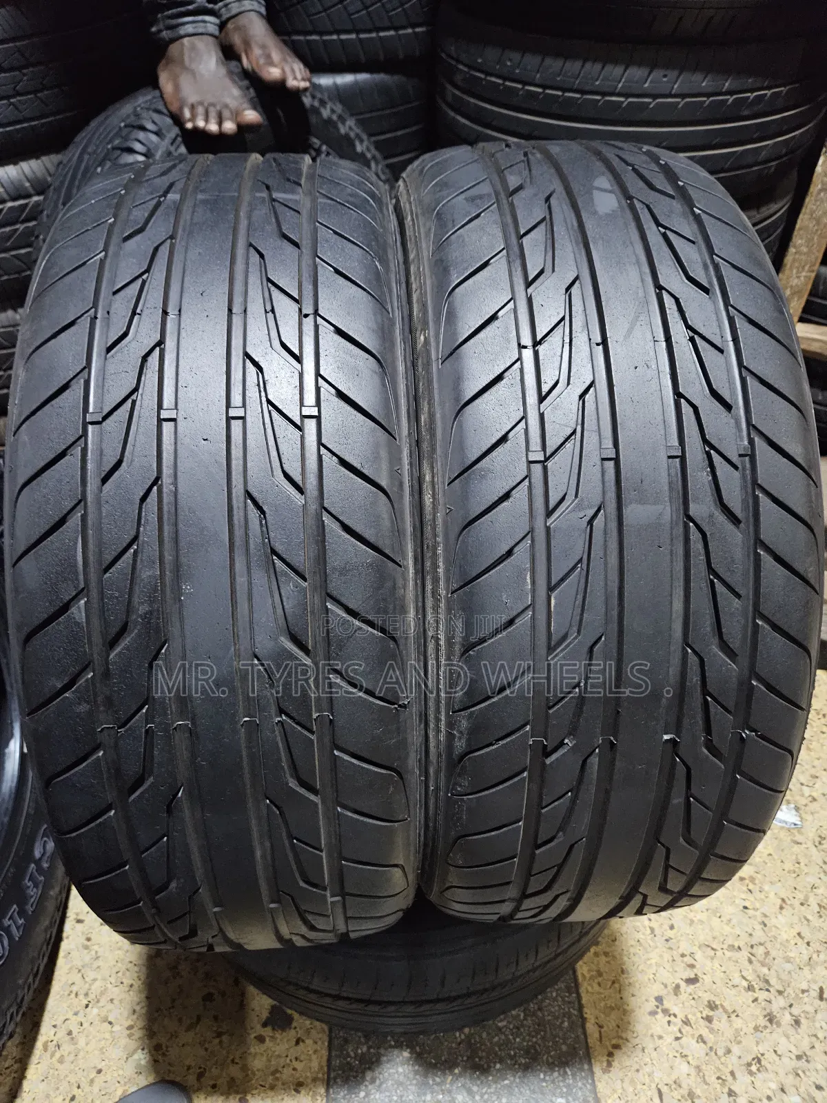 245 45 R20 Farroad Extra FRD 88 Used but Still Gd Tires.