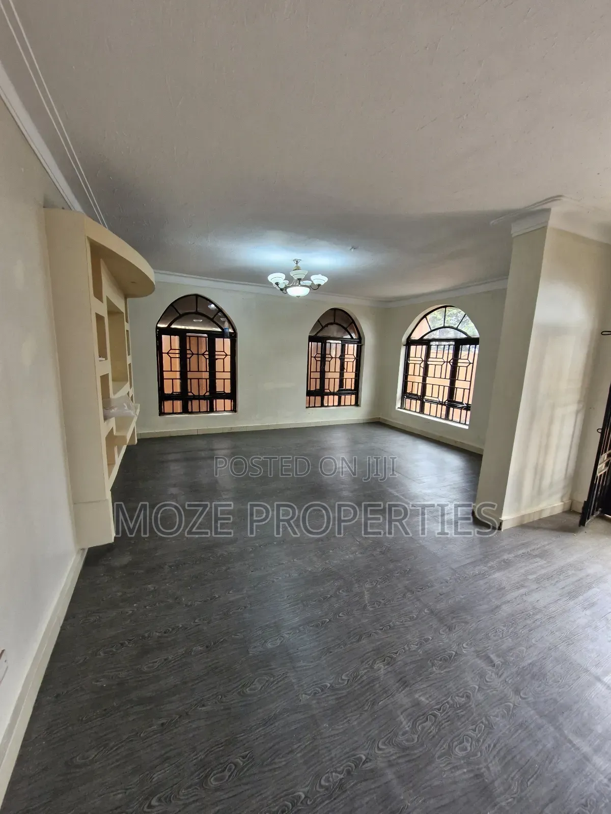 3bdrm Duplex in Kyaliwajala Nsawo, Central Division for rent