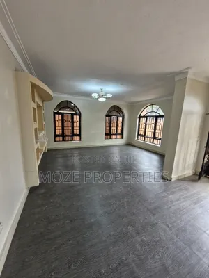 3bdrm Duplex in Kyaliwajala Nsawo, Central Division for rent