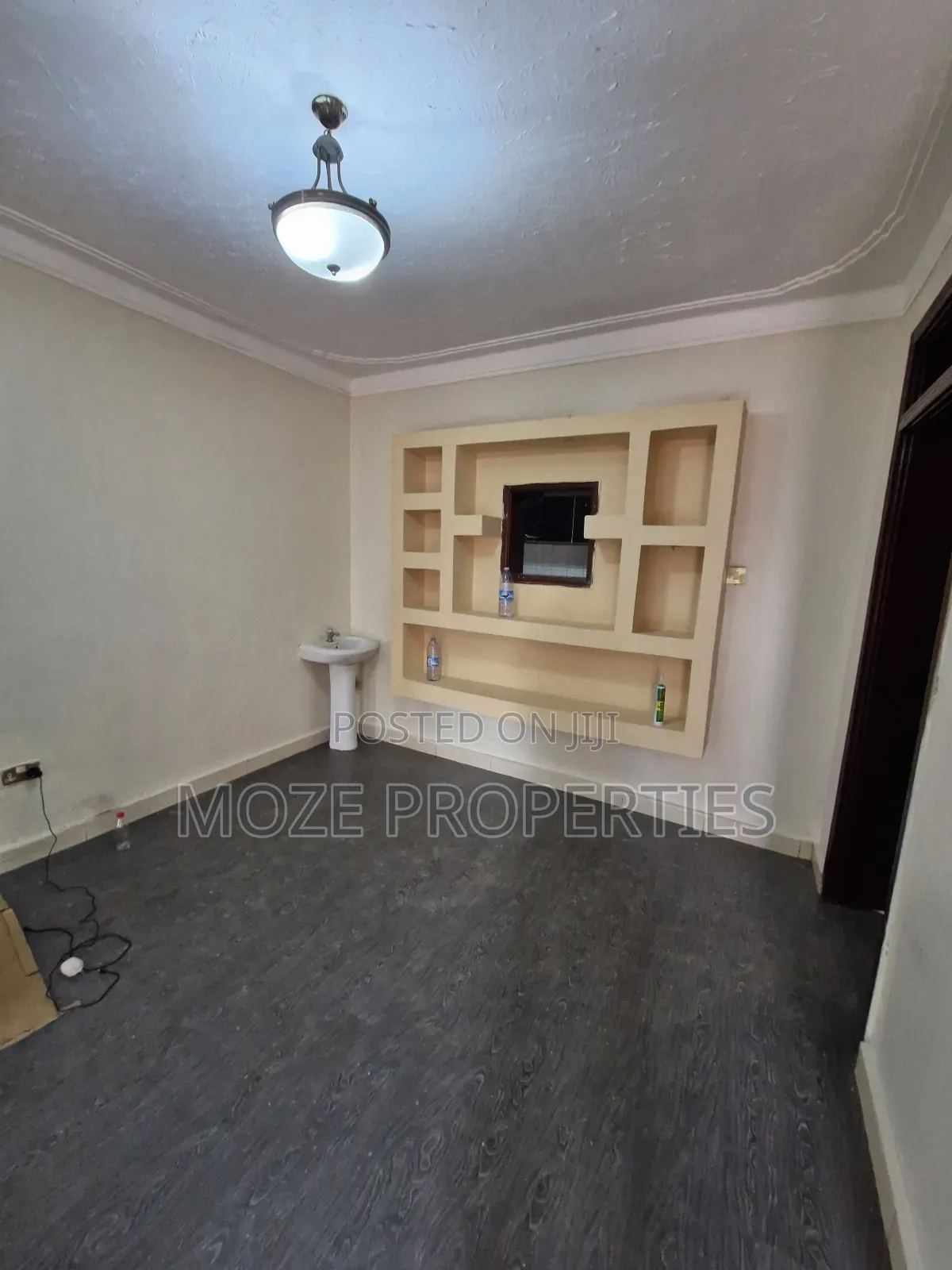 3bdrm Duplex in Kyaliwajala Nsawo, Central Division for rent