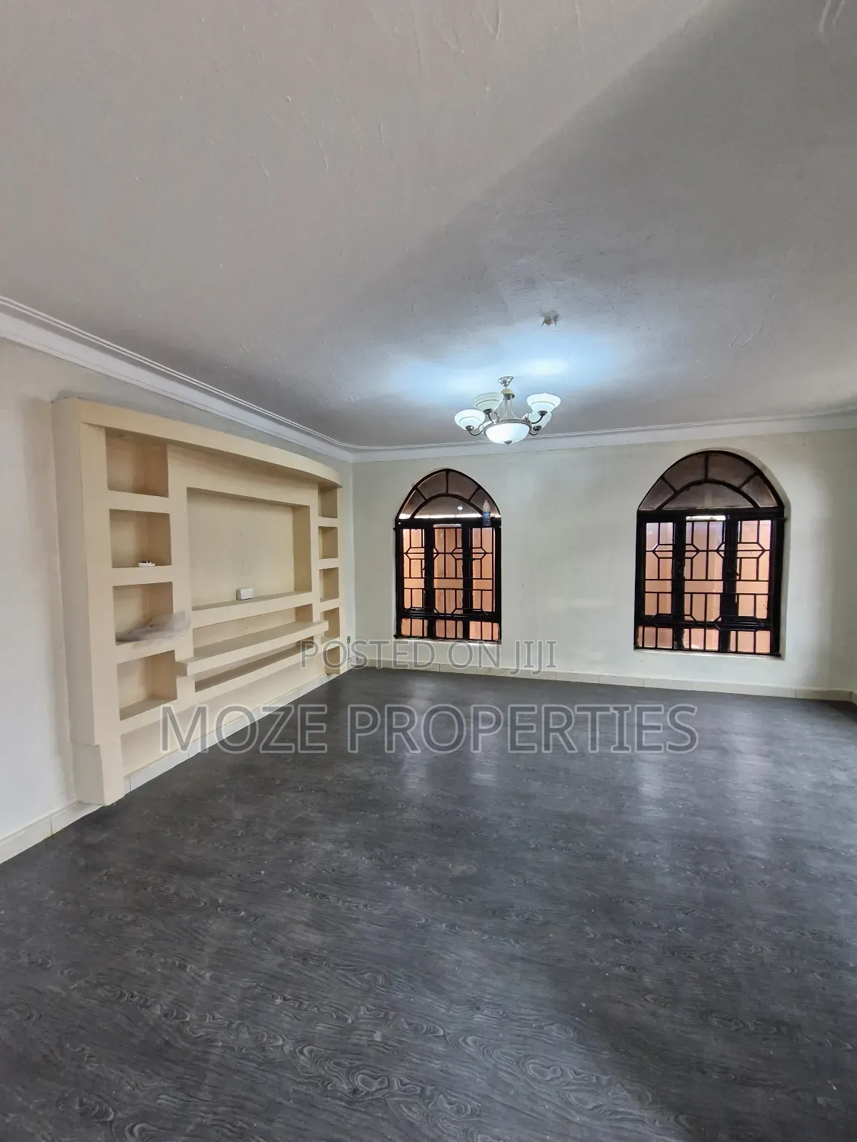 3bdrm Duplex in Kyaliwajala Nsawo, Central Division for rent