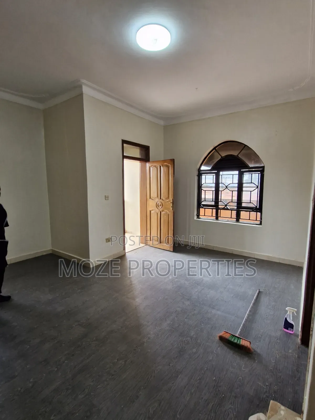 3bdrm Duplex in Kyaliwajala Nsawo, Central Division for rent