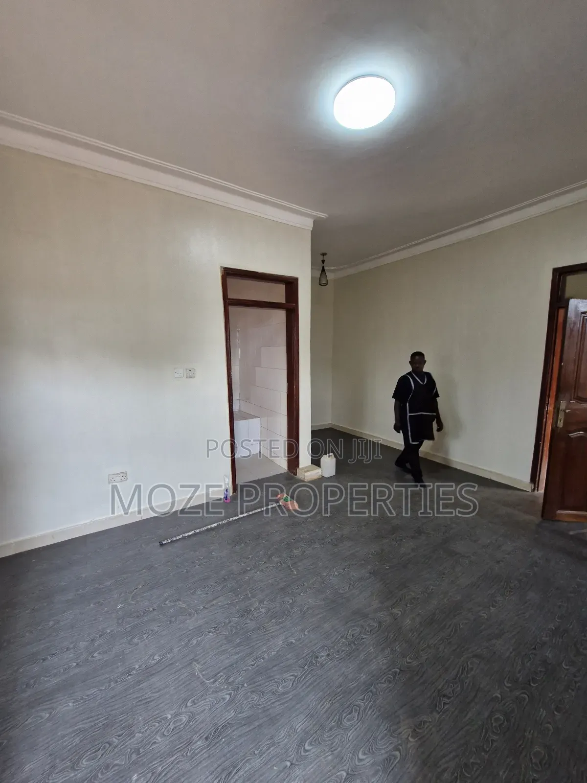 3bdrm Duplex in Kyaliwajala Nsawo, Central Division for rent