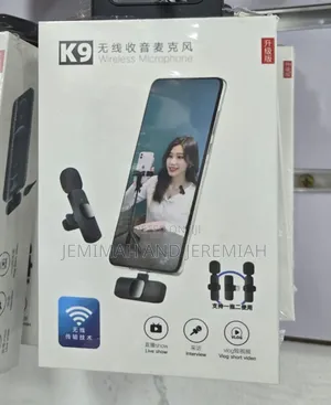  Wireless Microphone