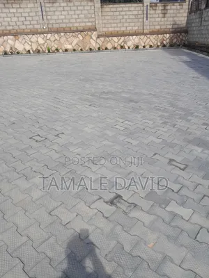 3bdrm Apartment in Kira for rent