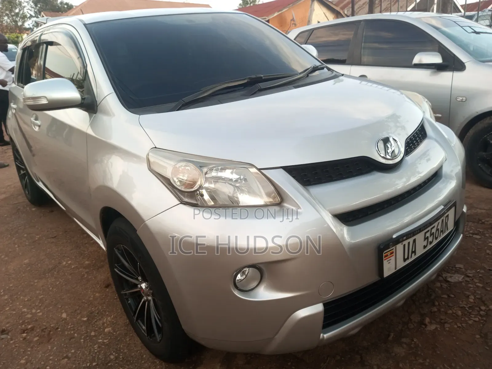 Toyota IST 2009 Silver
