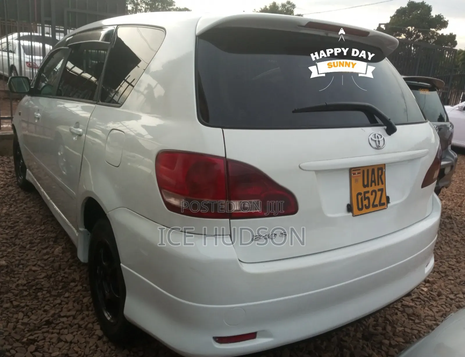 Toyota Ipsum 2003 White