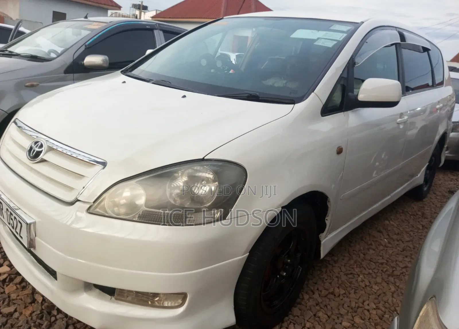 Toyota Ipsum 2003 White