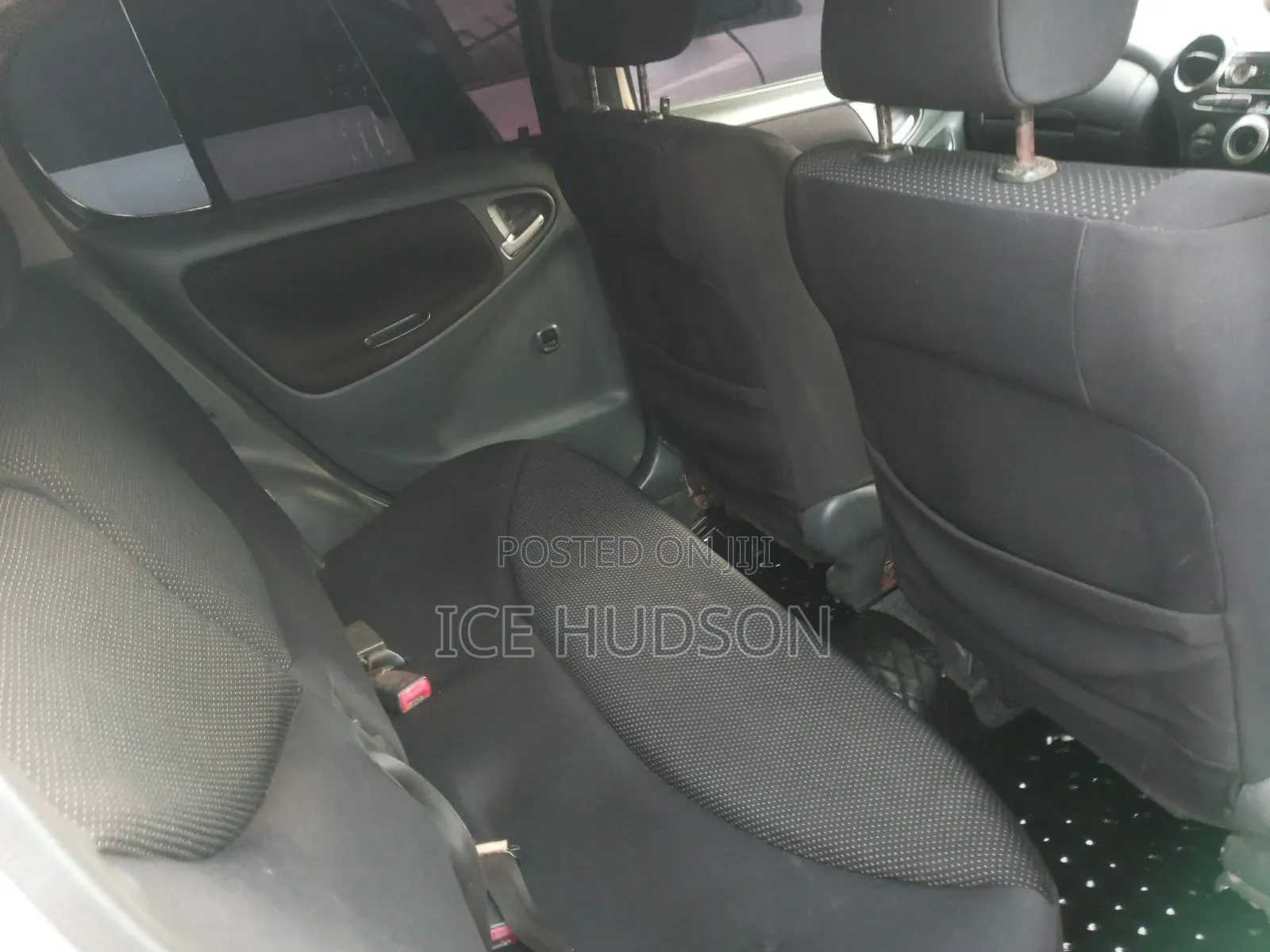 Toyota Vitz 2003 Brown