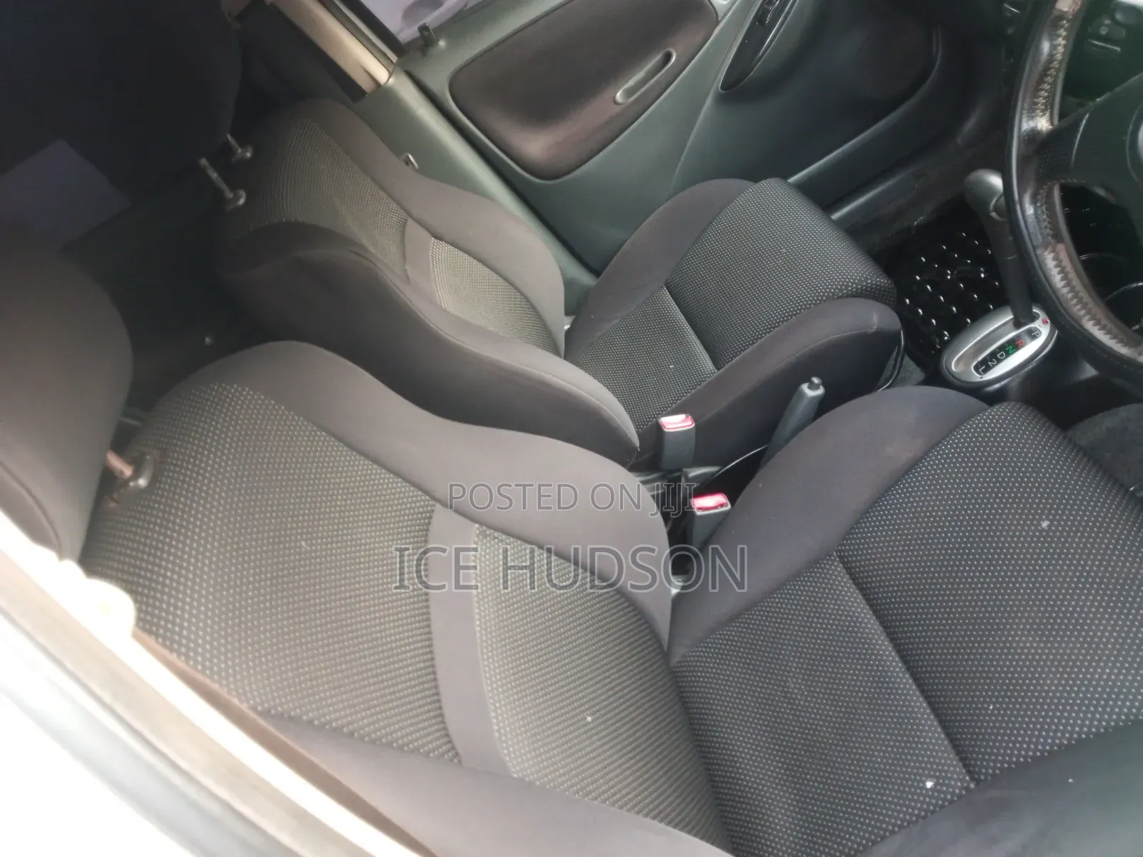 Toyota Vitz 2003 Brown