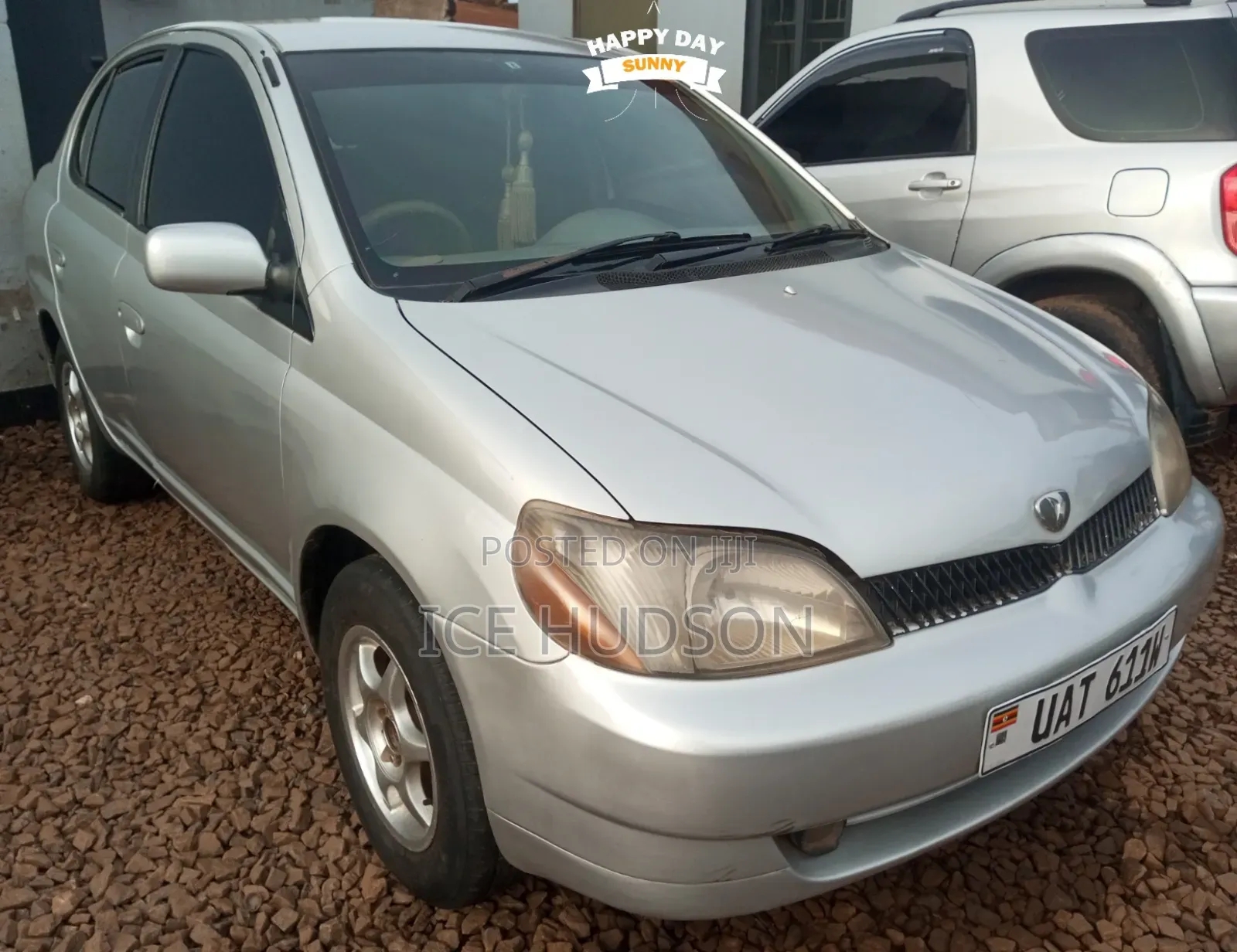 Toyota Platz 2004 Silver