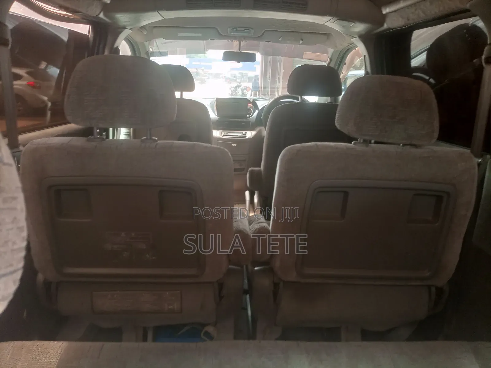 Nissan Serena 2000 Silver