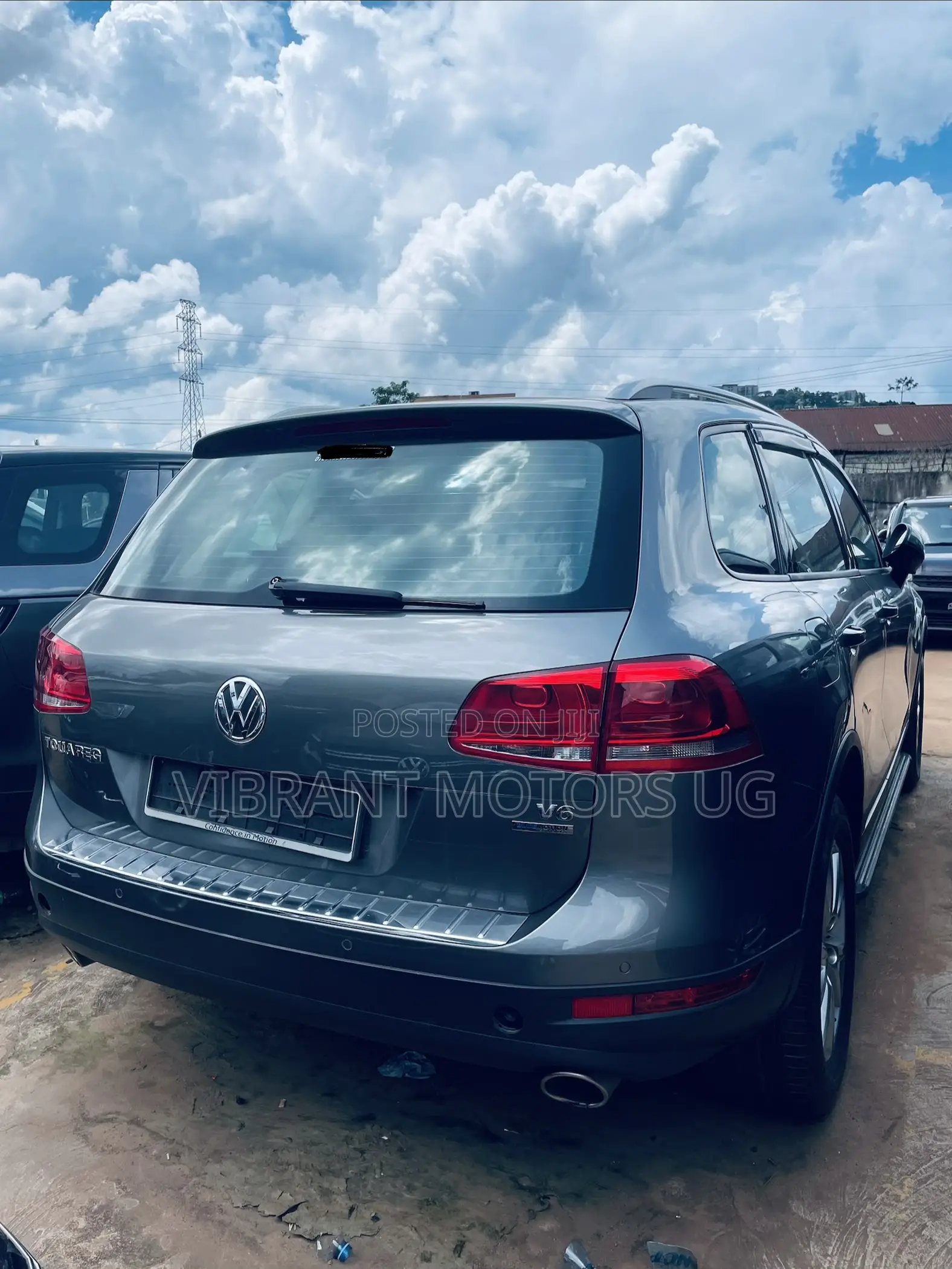Volkswagen Touareg 2013 Gray