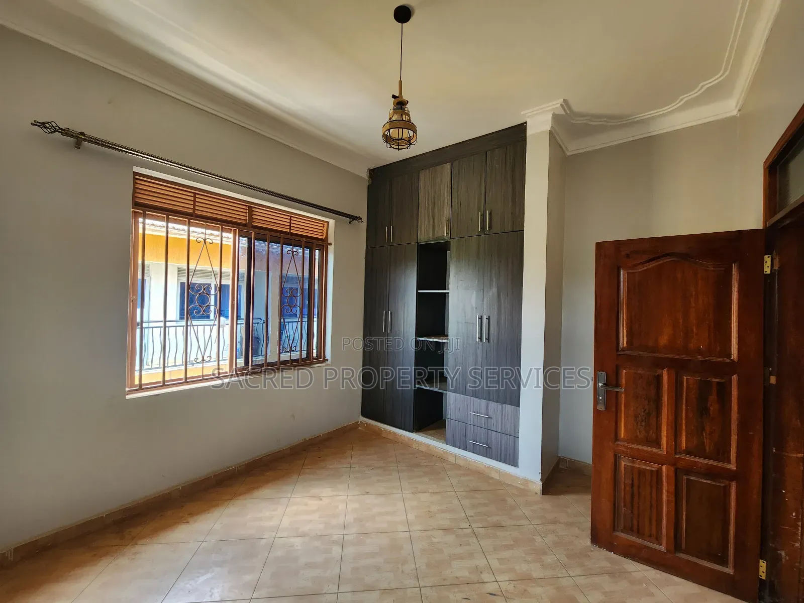 2bdrm Apartment in Kiyinda Road, Kira for rent