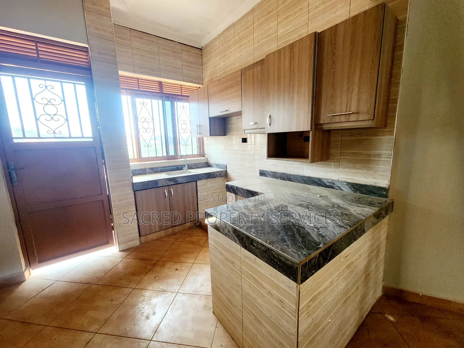2bdrm Apartment in Kiyinda Road, Kira for rent