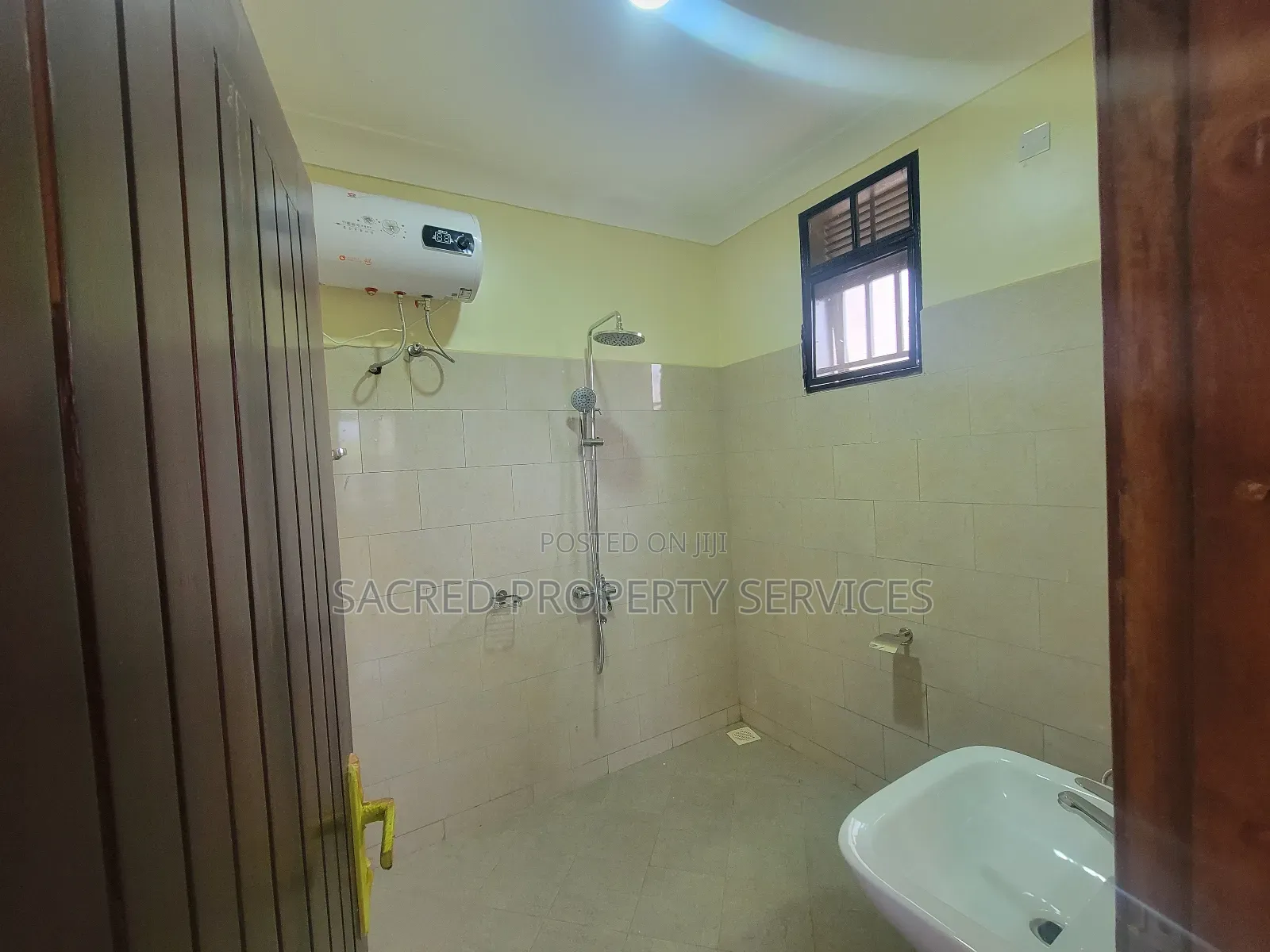 2bdrm Apartment in Mulawa Estate, Kira for rent