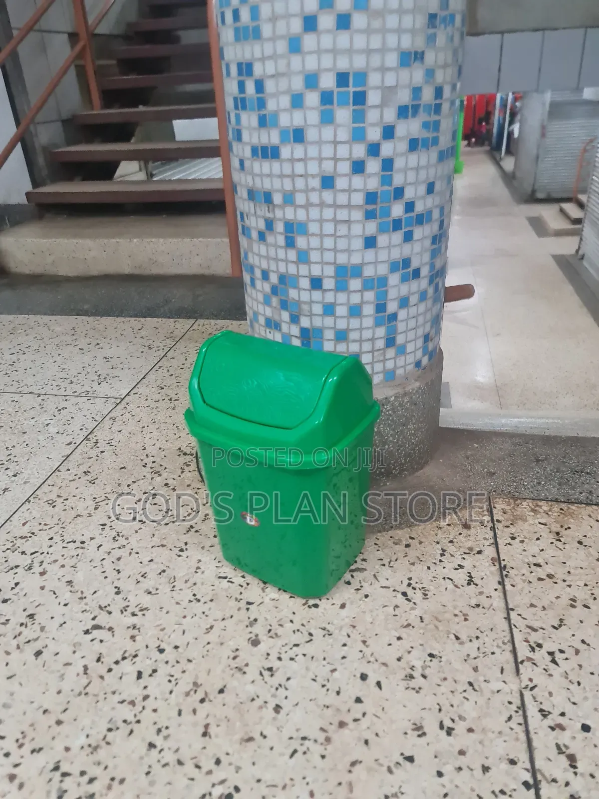 10litres Green Plastic Dust Bin Plastic Dust Bin