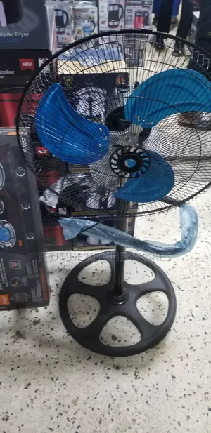 Standing Fan 18"