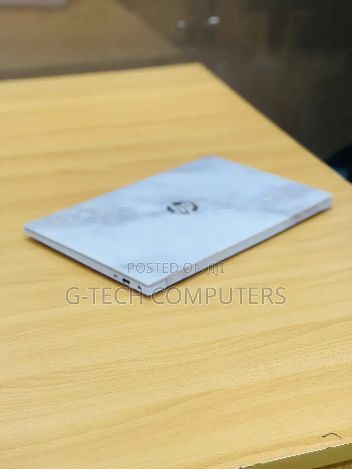 New Laptop HP Pavilion 15-eh0050wm 8GB Intel Core i7 SSD 512GB