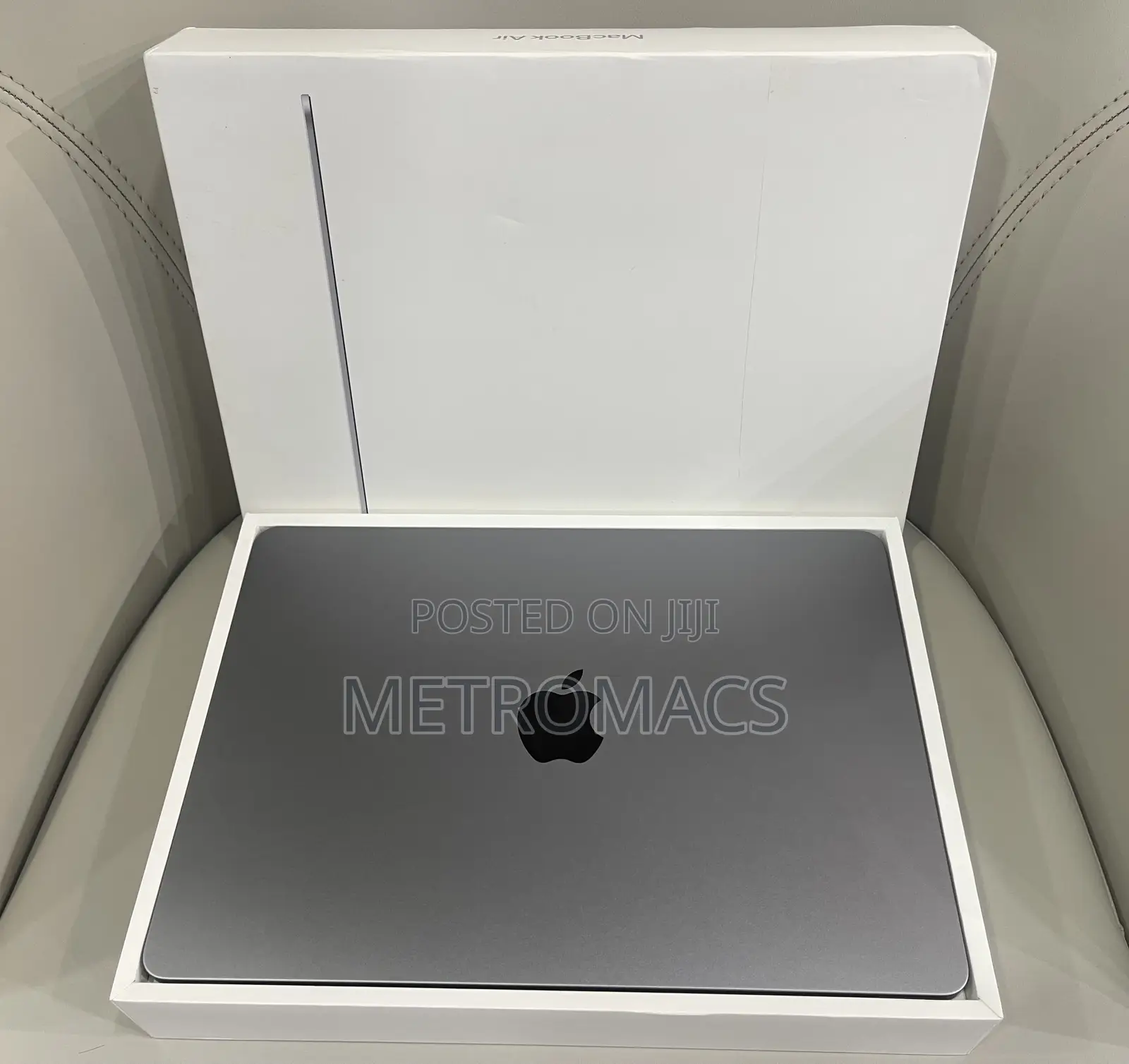 Laptop Apple MacBook Air 2022 M2 16GB Apple M2 SSD 512GB