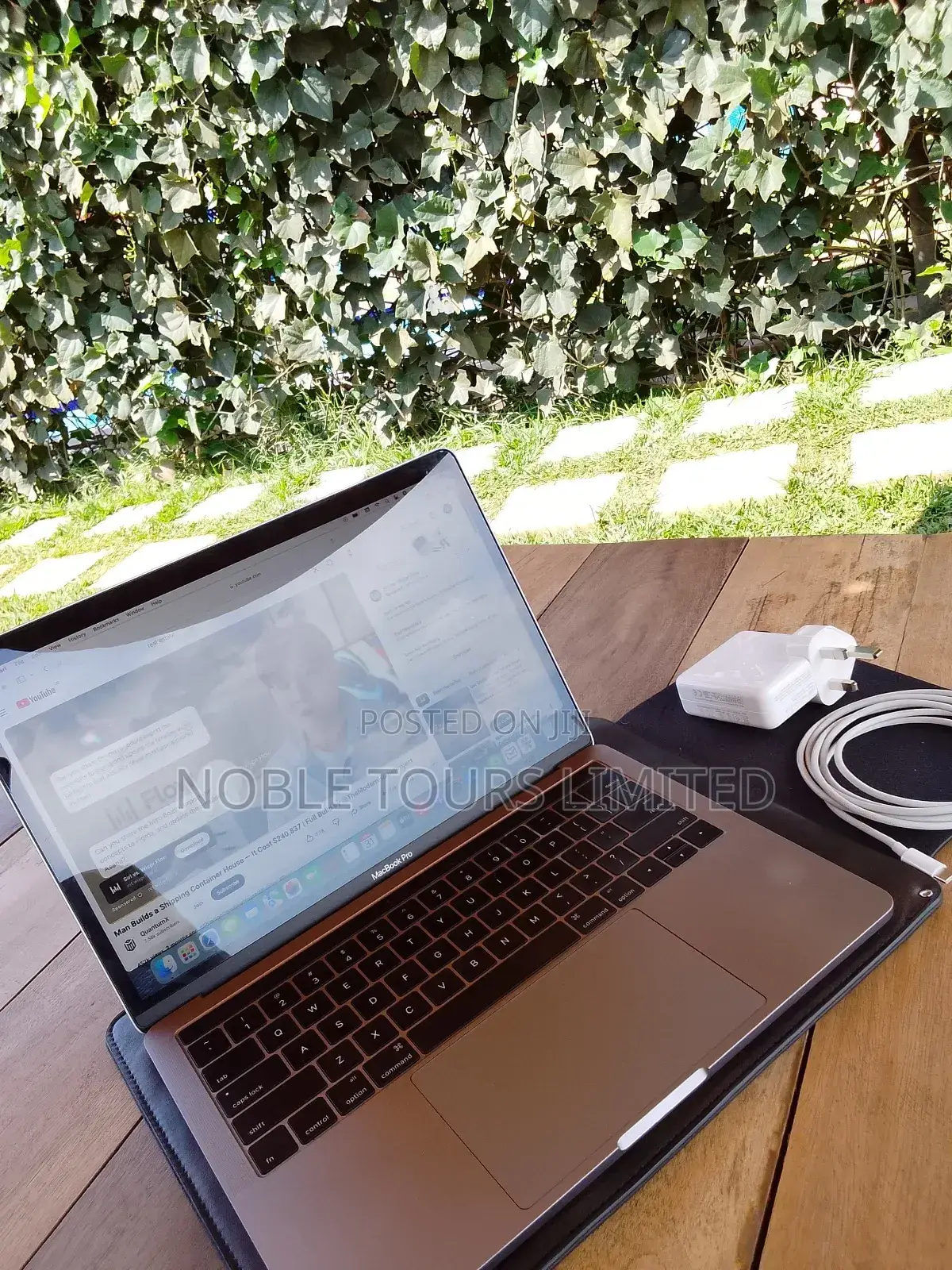 New Laptop Apple MacBook Pro 2017 16GB Intel Core i7 SSHD+SSD 512GB