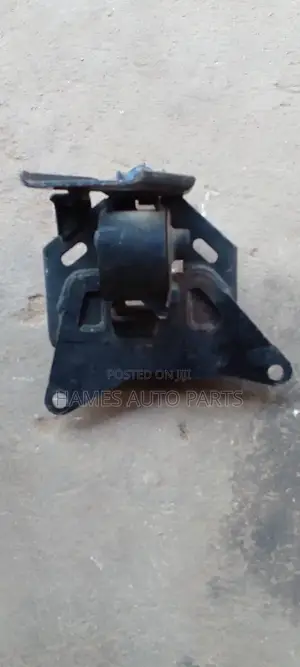 Ist Gearbox Mounting