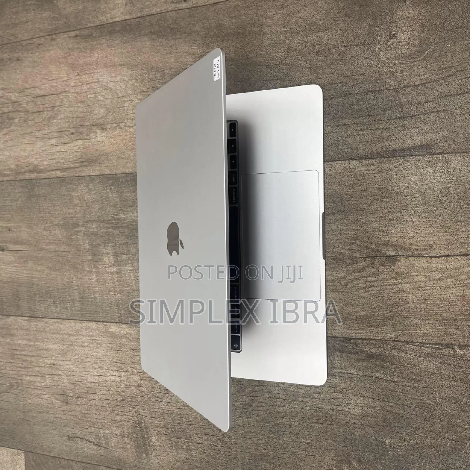 Laptop Apple MacBook Air 2022 M2 8GB Apple M2 SSD 512GB