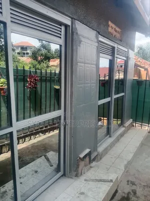 1bdrm House in Buzinga Road, Makindye for rent