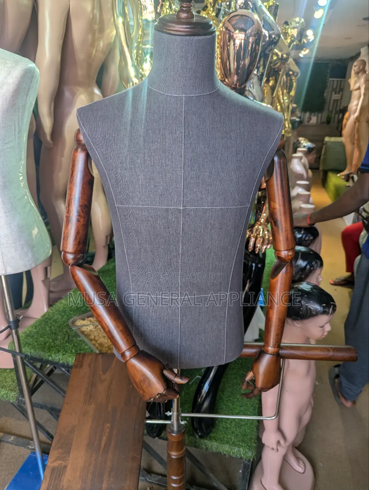 Damytroso Male Dress Form Mannequin