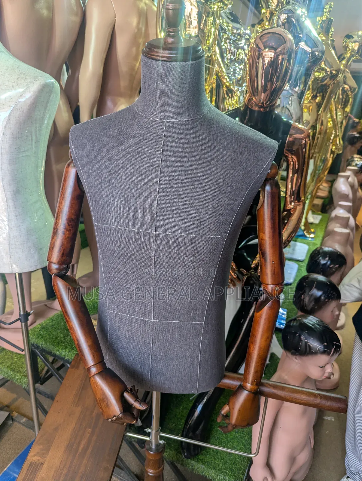 Damytroso Male Dress Form Mannequin