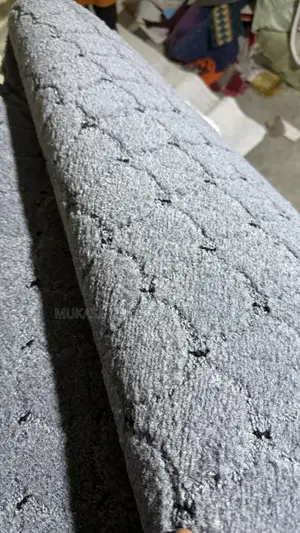Modern Checked Wall to Wall Carpet – Durable Stylish Flooring