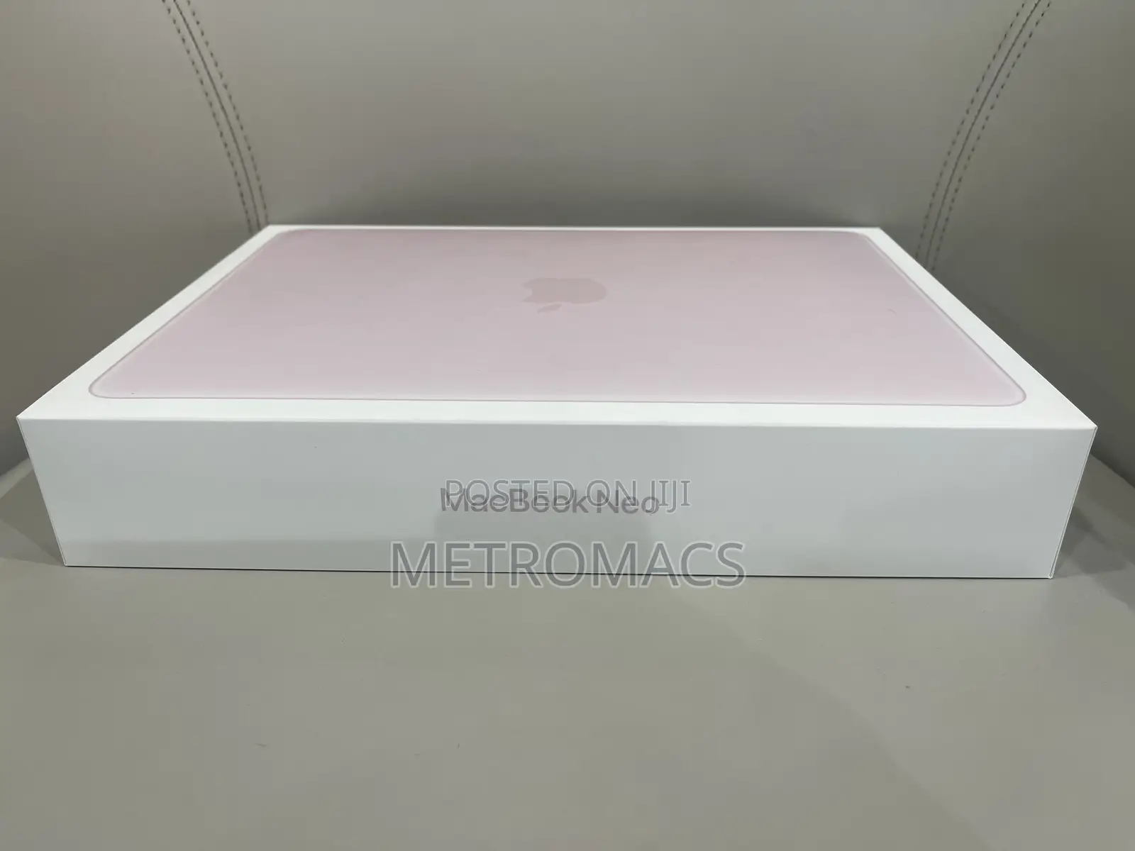 New Laptop Apple MacBook Neo 2026 8GB Apple M1 SSD 256GB
