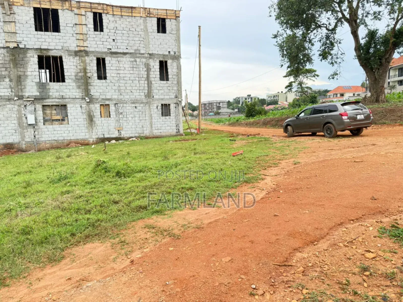 Kira Mulawa 50by100 Plot of Land for Sale 98m Private Mailo Land Title