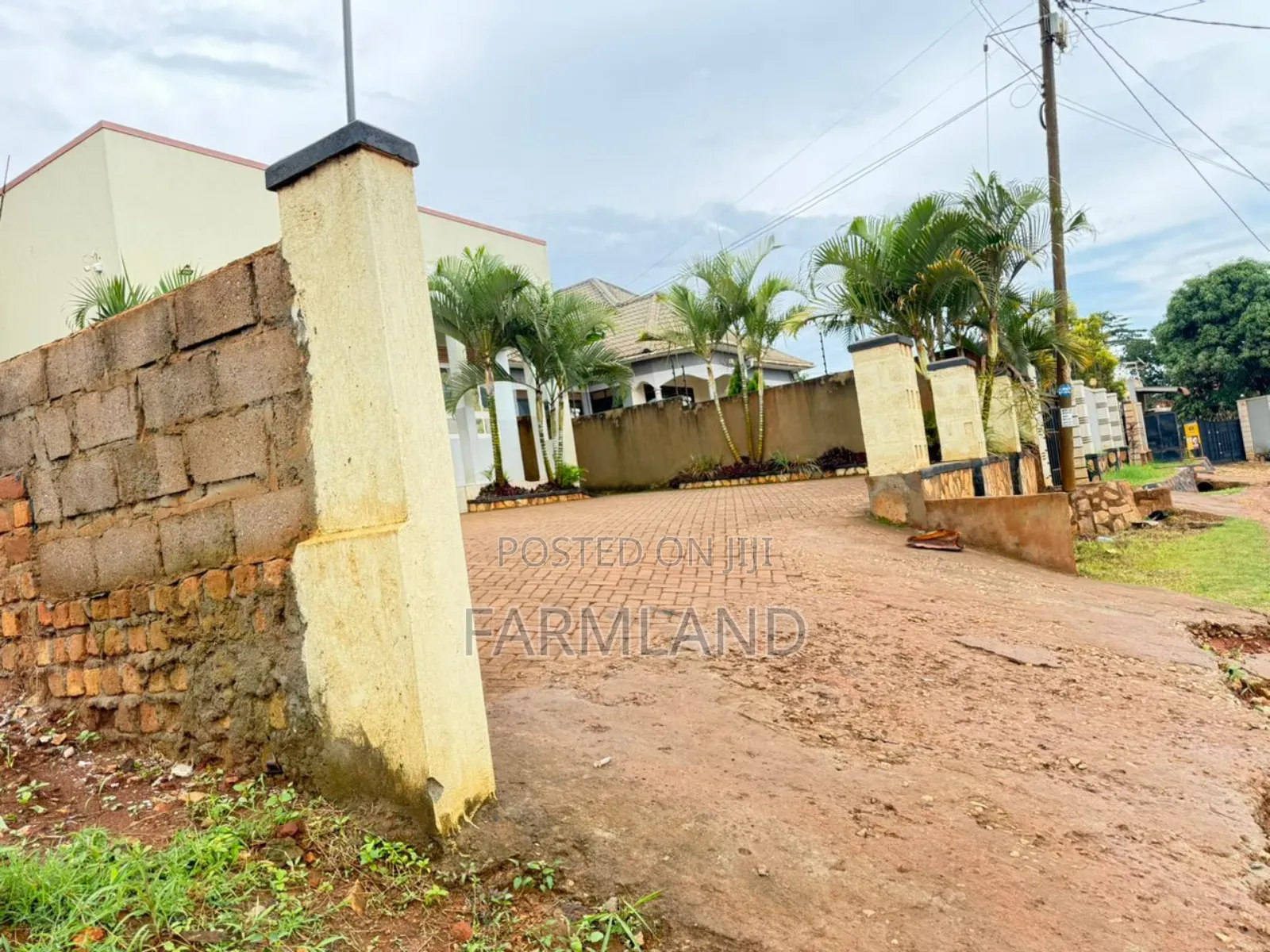 Kira Nsasa 50by100 Plot Private Mailo Land Title