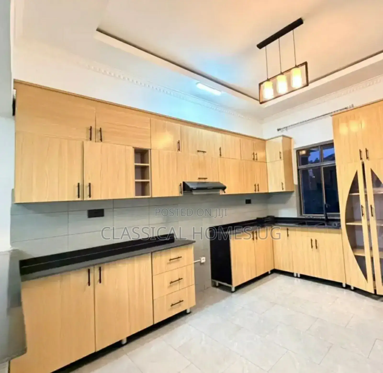 3bdrm Duplex in Muyenga, Central Division for rent