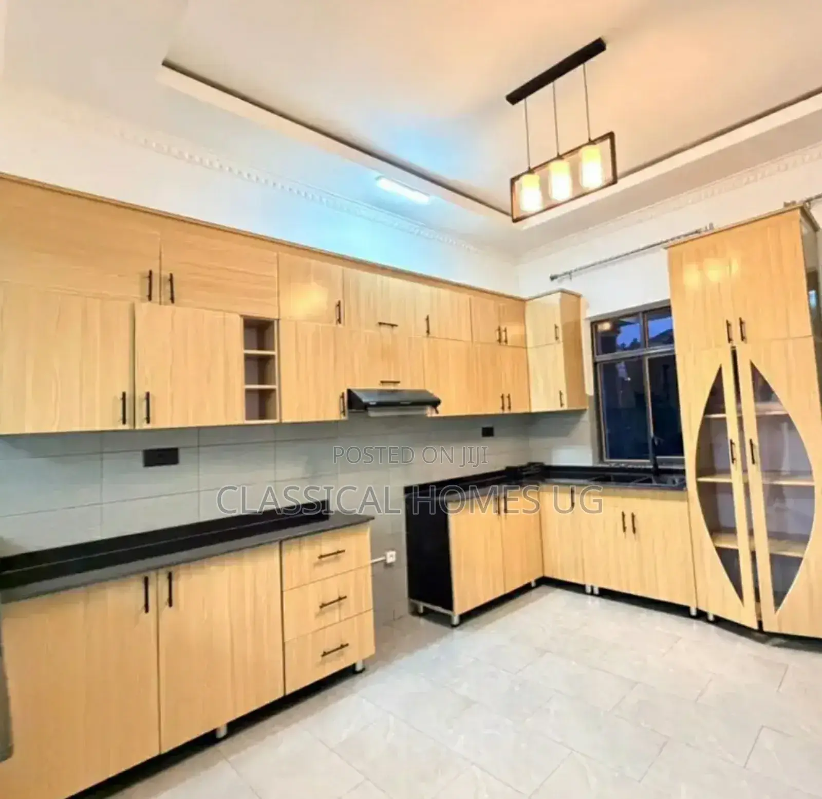 3bdrm Duplex in Muyenga, Central Division for rent