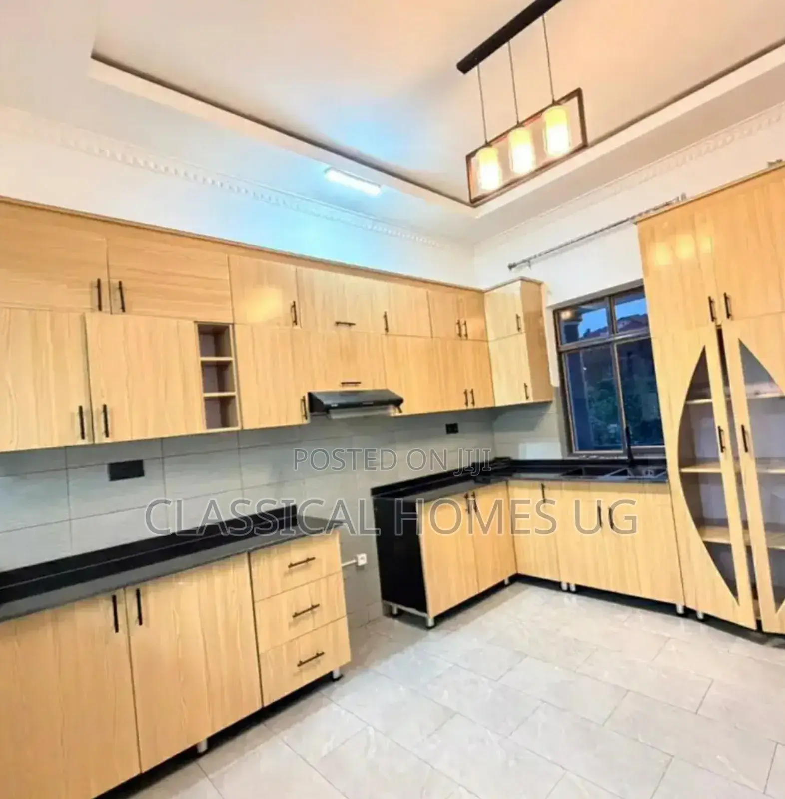3bdrm Duplex in Muyenga, Central Division for rent