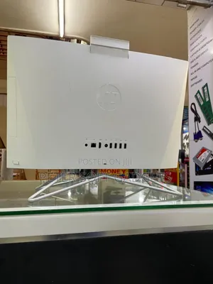 Desktop Computer HP 200 G4 22 All-in-One 8GB Intel Core i5 SSD 256GB