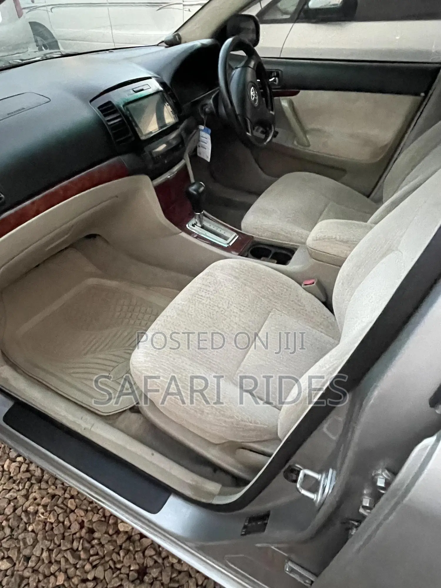 Toyota Premio 2005 Silver