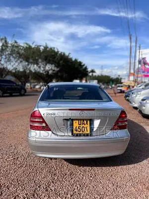Mercedes-Benz C200 2005 Silver