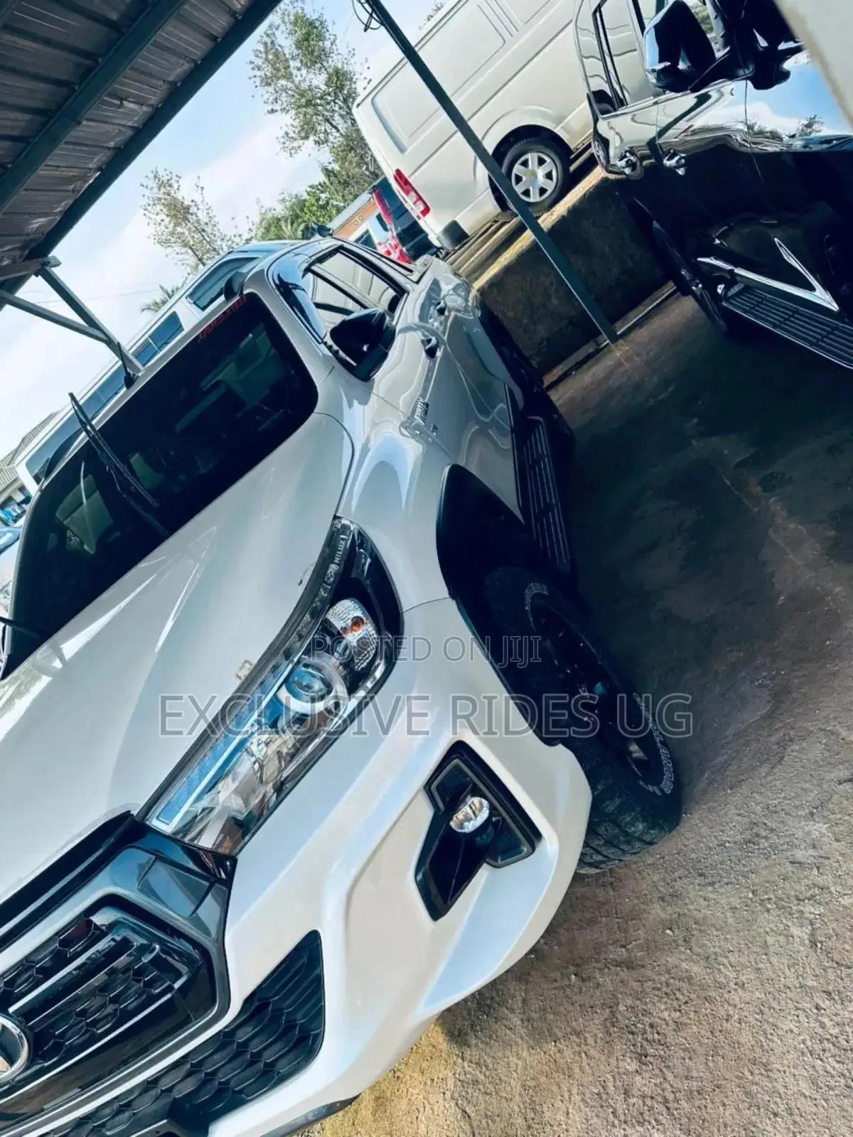 Toyota Hilux 2018 Blue