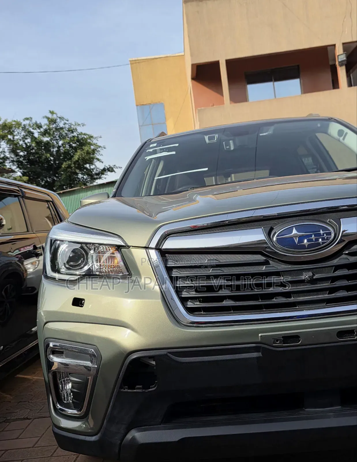 Subaru Forester Premium AWD 2020 Green