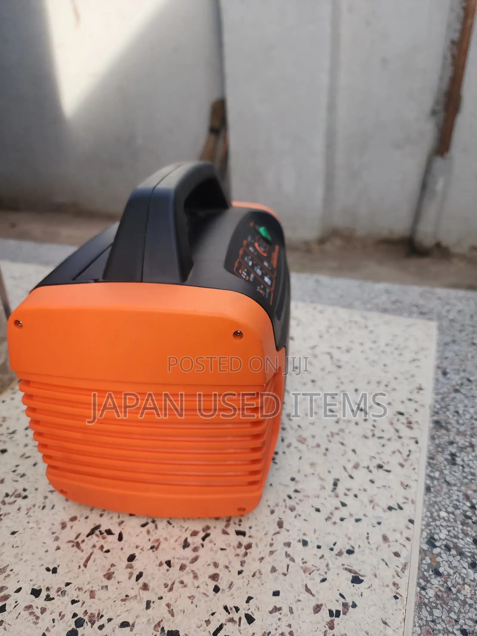 Automatic Battrey Charger