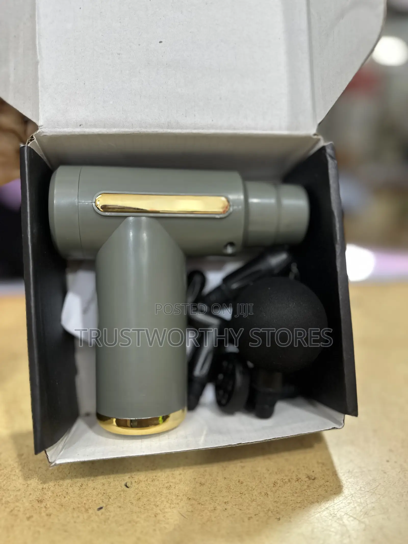 Massage Gun With Four Specialty Massage Heads