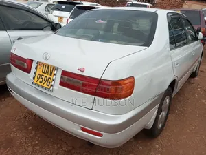 Toyota Premio 2001 White