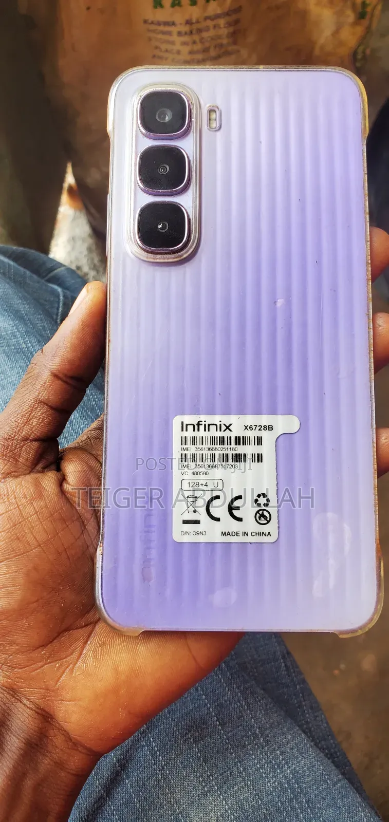Infinix Hot 60i 128 GB Purple
