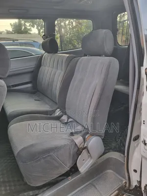 Toyota Noah 2002 White